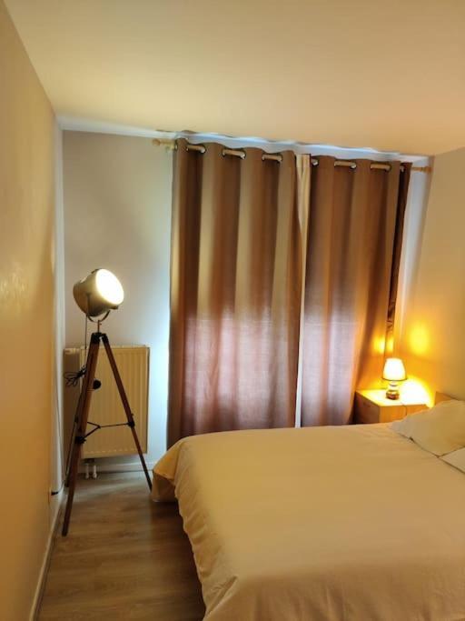 App 5 Pers, Parking, 3Mn Rer A, 40 Mn Du Centre De Paris, Cergy Le Haut Apartman Kültér fotó