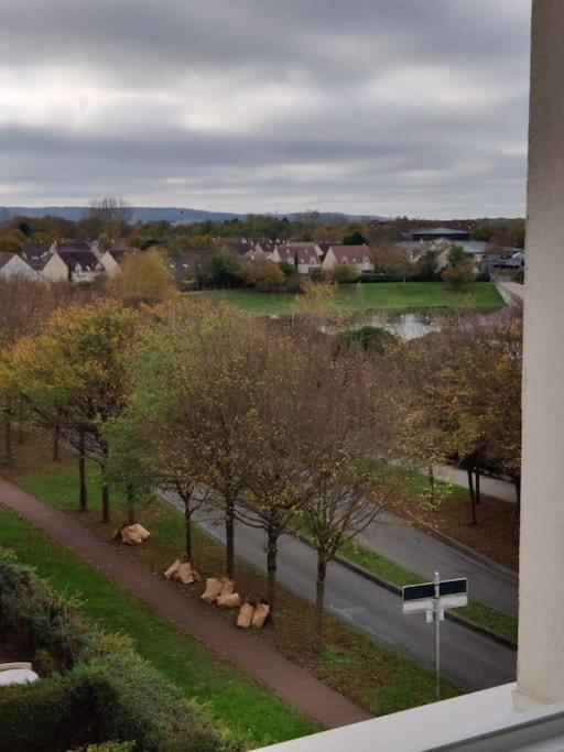 App 5 Pers, Parking, 3Mn Rer A, 40 Mn Du Centre De Paris, Cergy Le Haut Apartman Kültér fotó